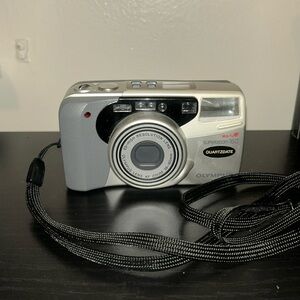 Olympus super zoom 160